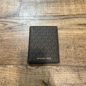 Michael Kors passports wallet